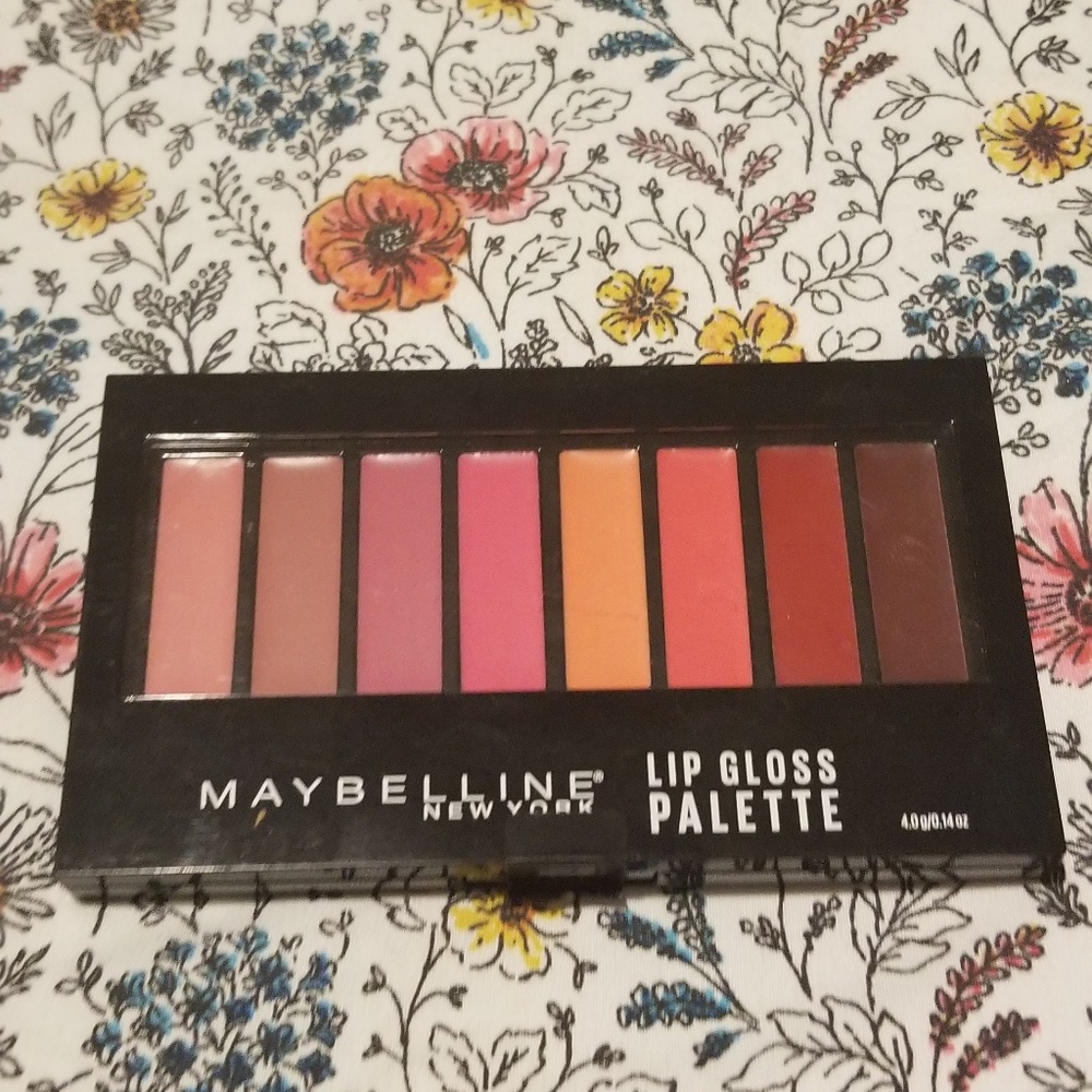 Maybelline Lip Gloss palette